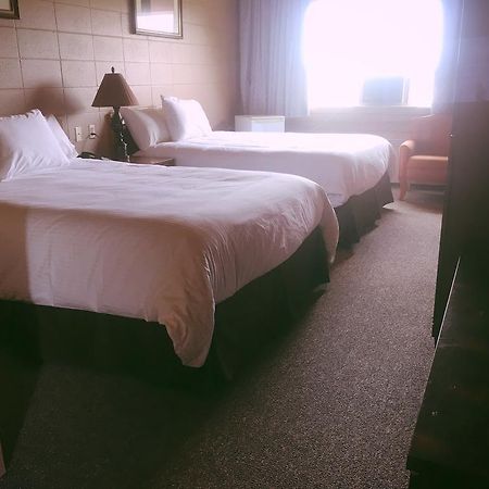 维格雷维尔花园汽车旅馆 Vegreville 外观 照片