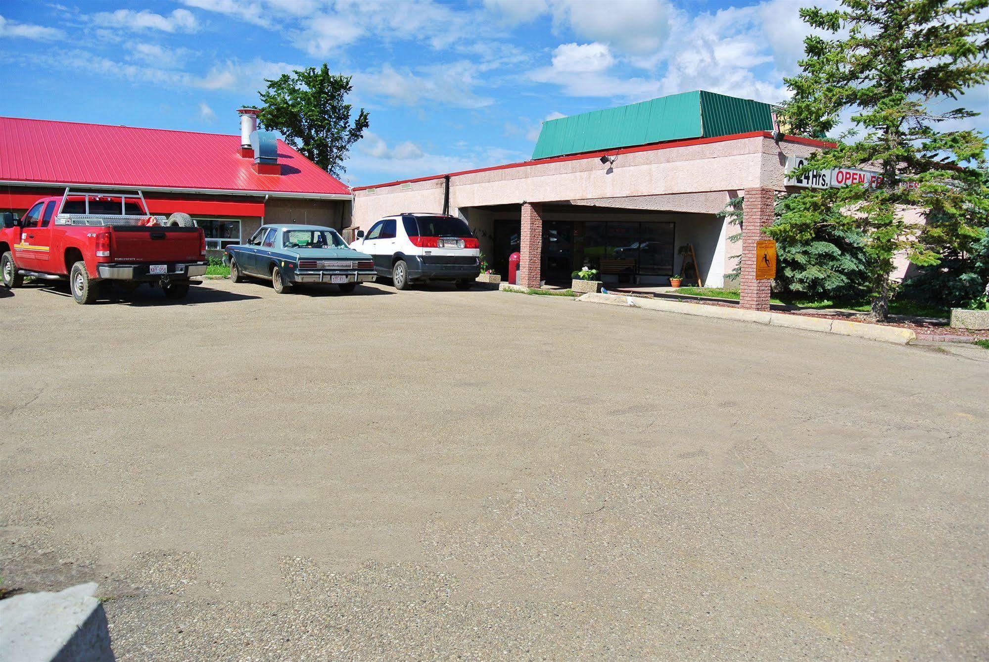 维格雷维尔花园汽车旅馆 Vegreville 外观 照片